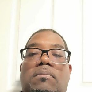 Meet your Posher, Ronnie